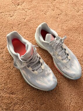 Nike Light Gray and Coral Athletic Sneakers